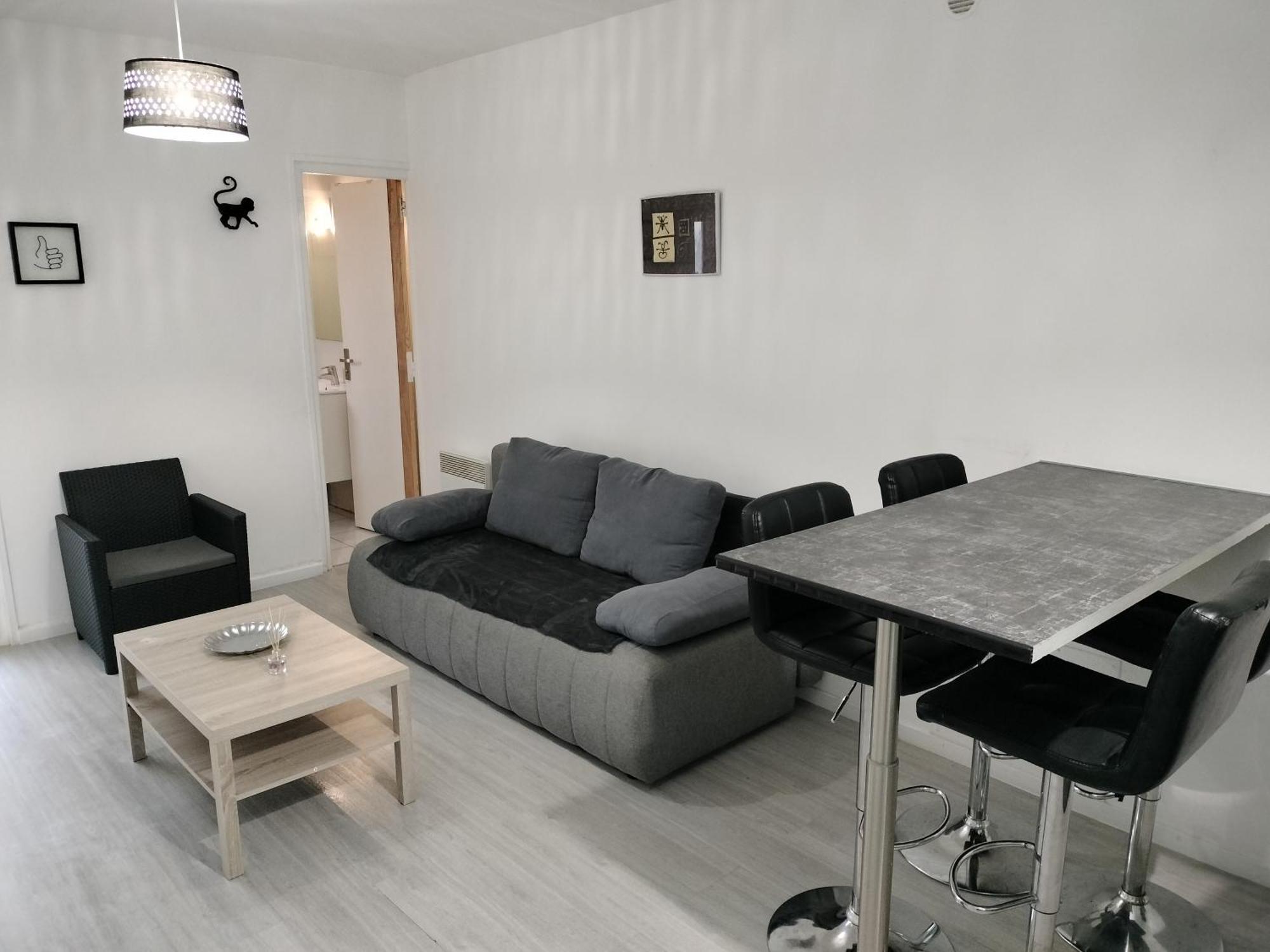 Appartement Cosy Avec Patio En Rdc Perpignan Luaran gambar